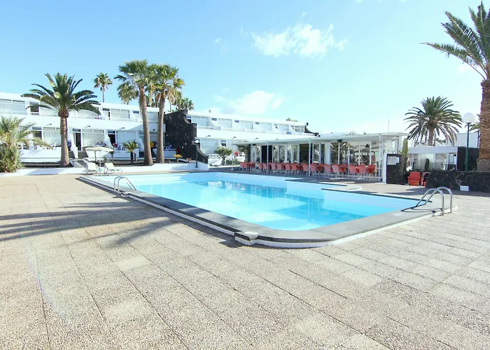 Orly Club Arena Dorada * بويرتو ذيل كارمين