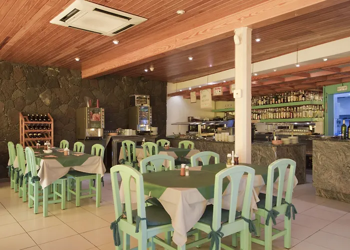 Orly Club Arena Dorada بويرتو ذيل كارمين