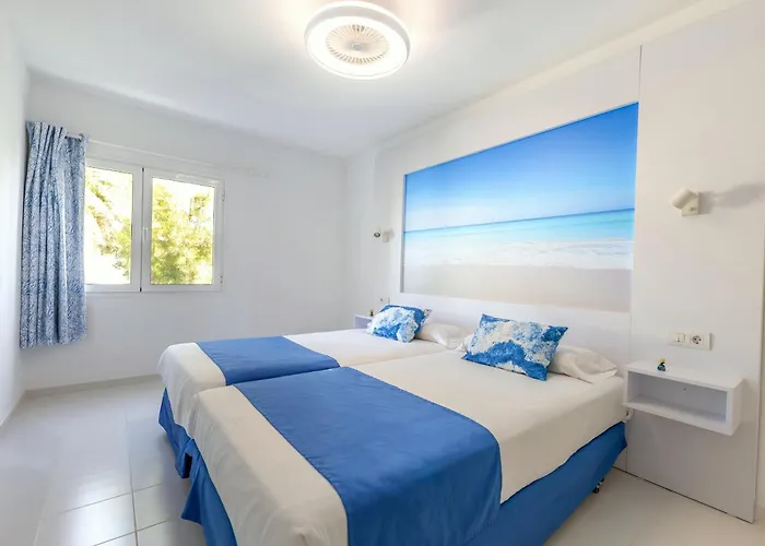 Orly Club Arena Dorada * بويرتو ذيل كارمين