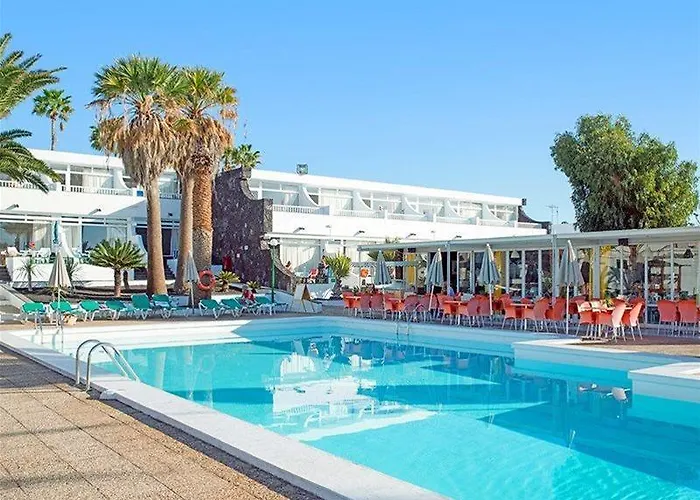 Orly Club Arena Dorada * بويرتو ذيل كارمين